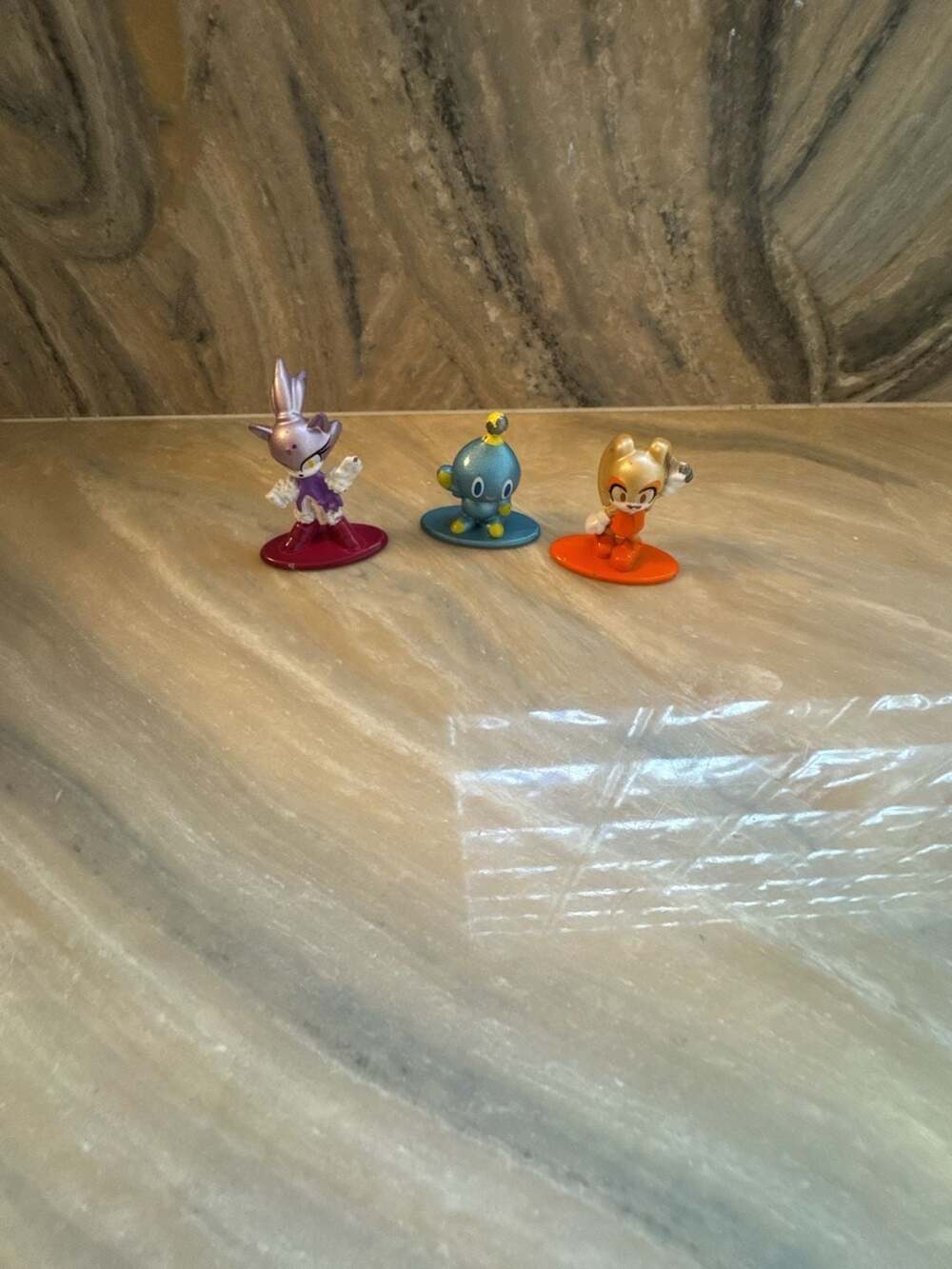 Jada Toys Sonic The Hedgehog Die-Cast Mini Figures Set of 3 Blaze Cream and Chao